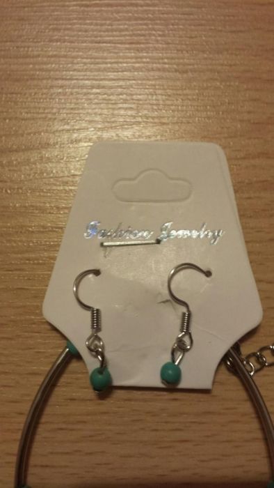 Vand colier cu cercei gablont