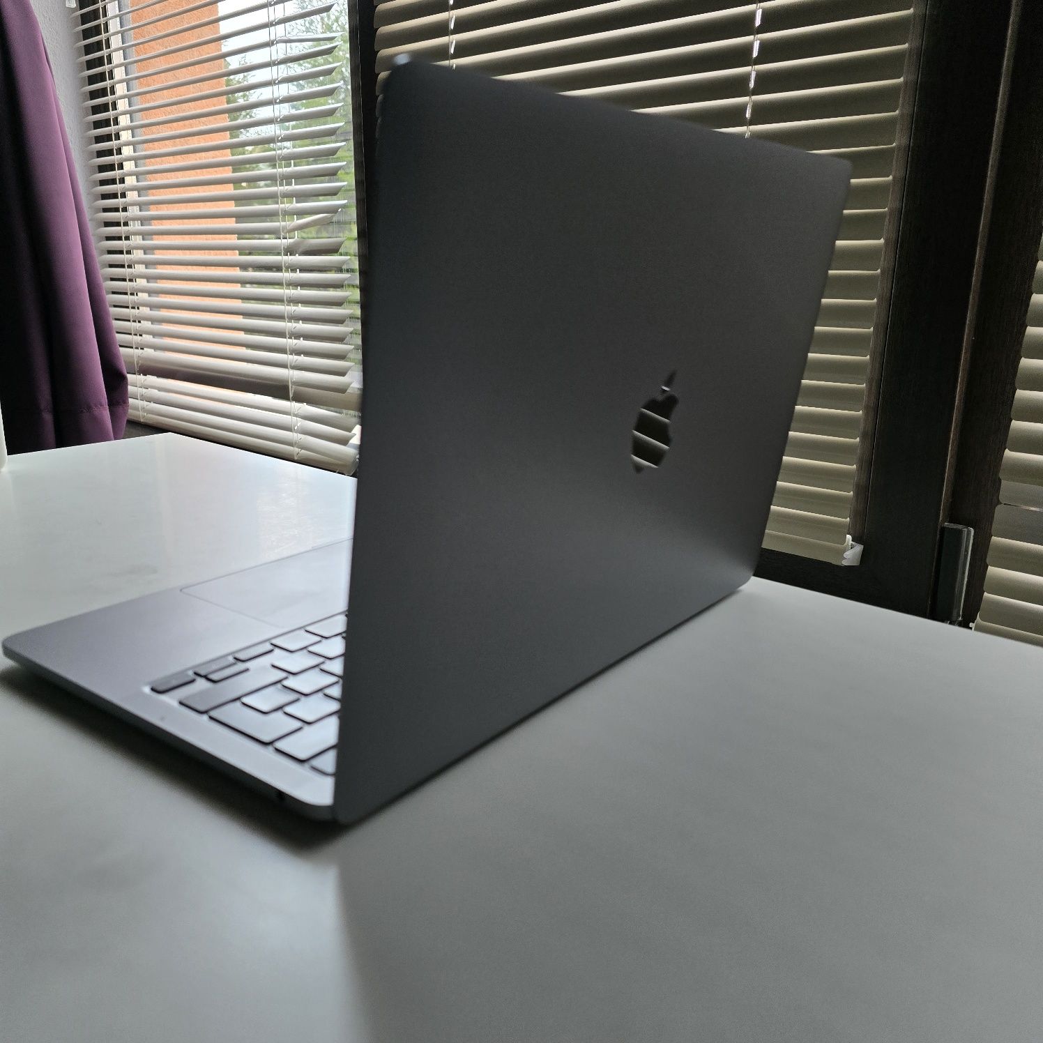 Macbook Pro M2 512gb 8gb, в гаранция!