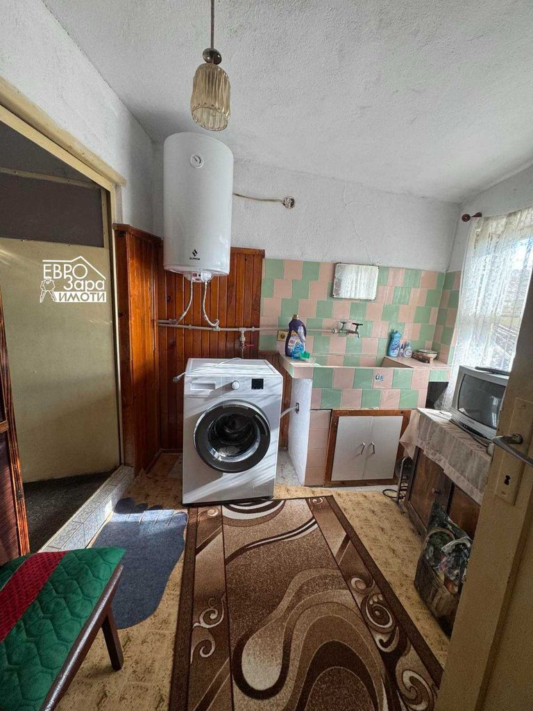 Продава се Къща в с. Люляк, Област Стара Загора - 160 кв.м за 450 €/кв.м - Снимка #14