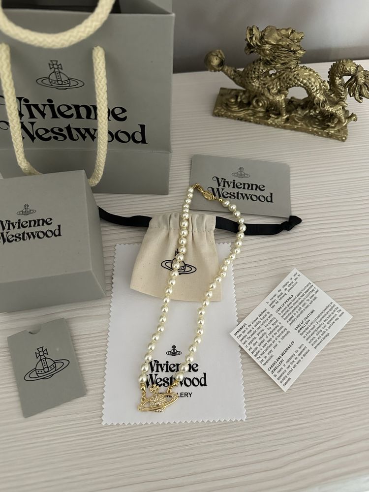 Colier Vivienne Westwood