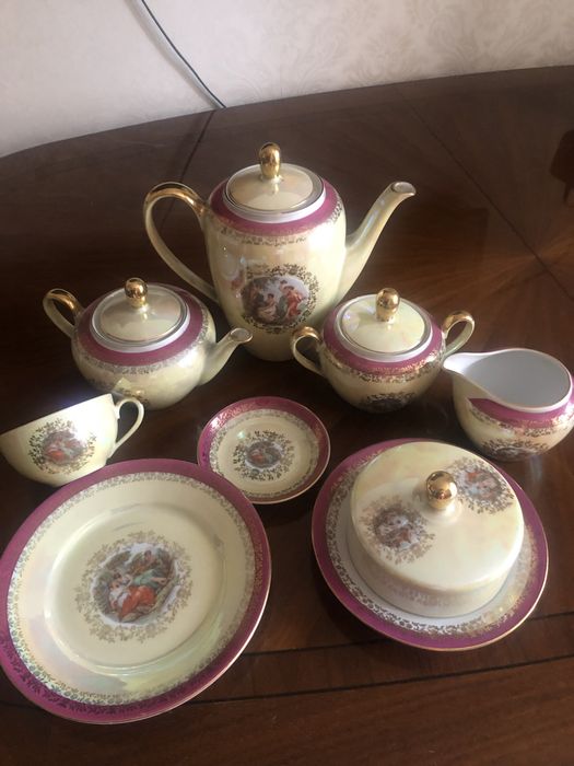 Продам сервизы из ГДР Веймар и Райхенбах на 6 и 12 персон 60 и 70х год