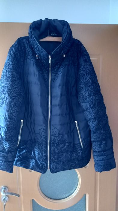 Vand geaca/ jacheta dama toamna-iarna,bleumarin,2XL- marime IT,cu mode