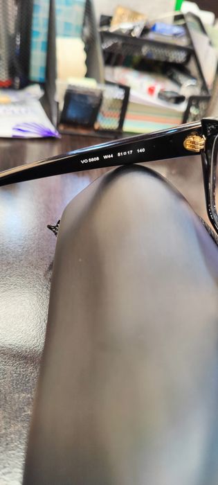 Ochelari dama ,vedere +2,marca Vouge,noi