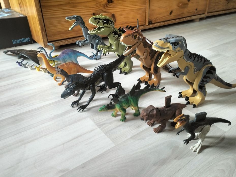 Colecție set dinozauri Mattel si compatibili Lego mici si mari