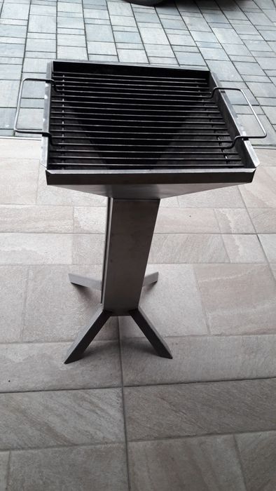 Vând Gril/Gretar INOX