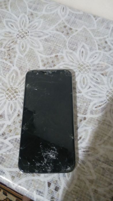 Iphone 11 256 zaochasga