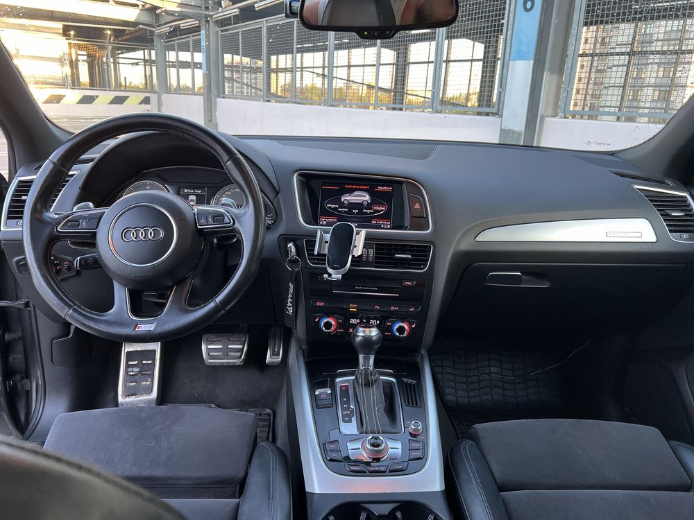 Audi SQ5 Bi-TDI 2014