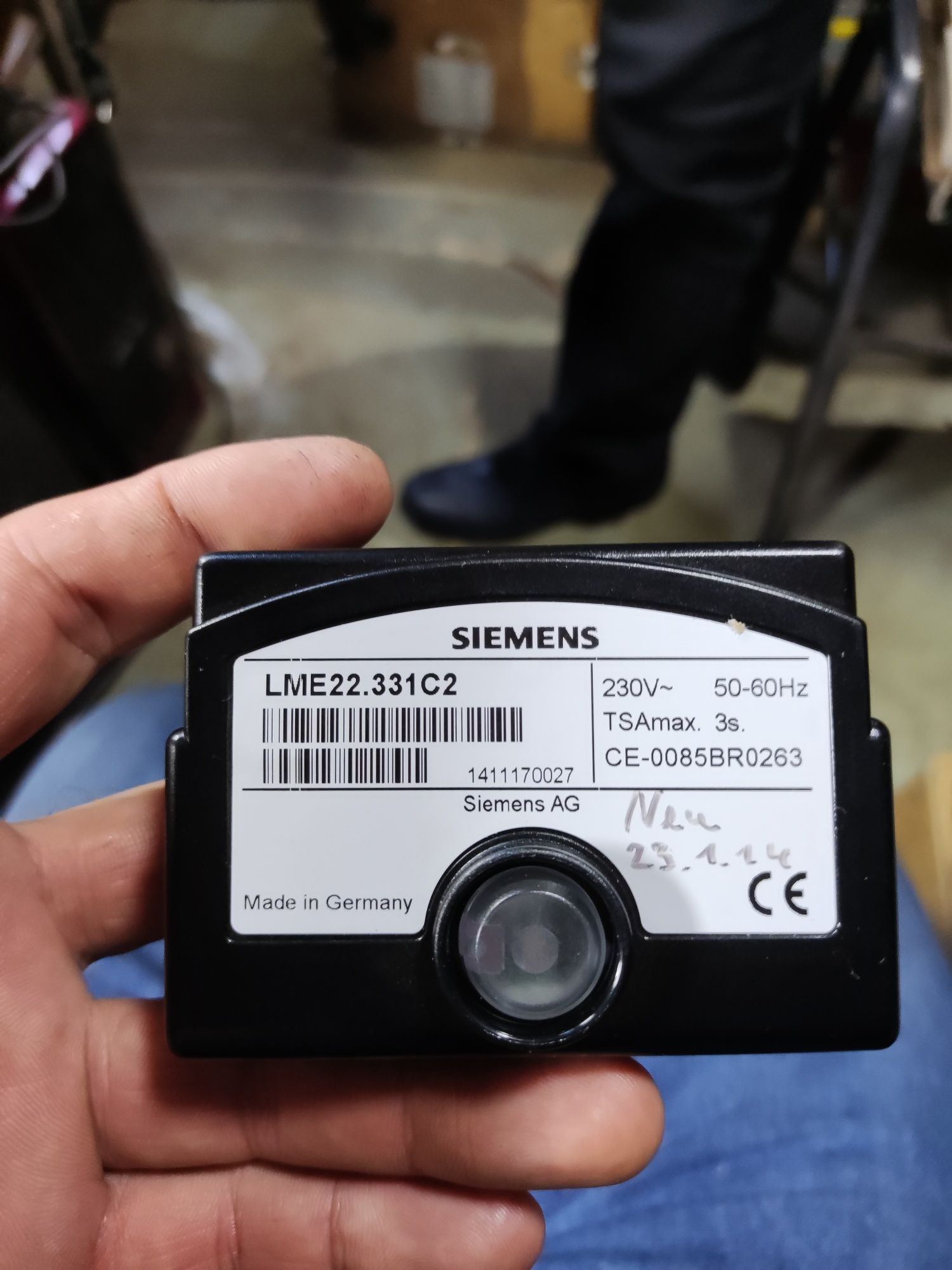 Продается топочный контроллер Siemens  lme22. 331 c2
