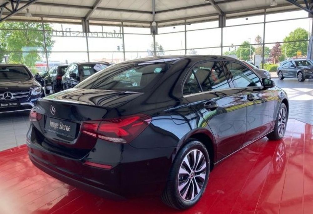 Mercedes-Benz A Mercedes A plug-in-hybrid sedan