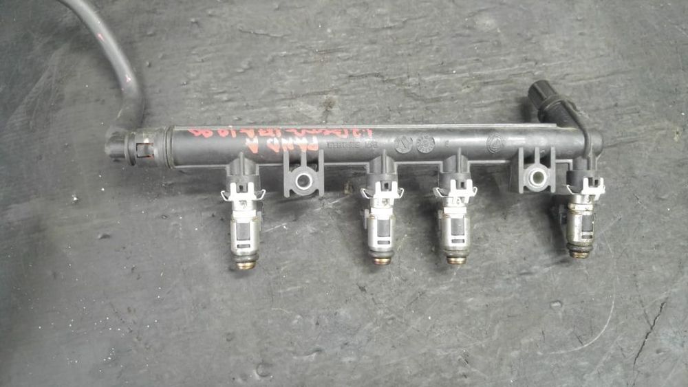 rampa cu injectoare 1.1 b 187a1000 fiat panda 2 punto bravo 3219018301