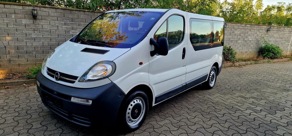 Opel Vivaro 8+1   1.9diesel‼️