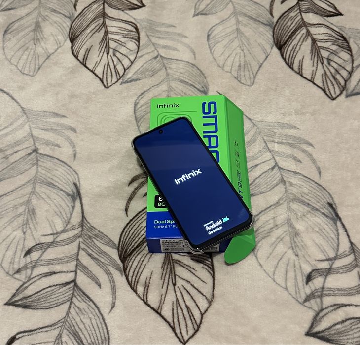 Telefon Infinix smart 9 HD nou