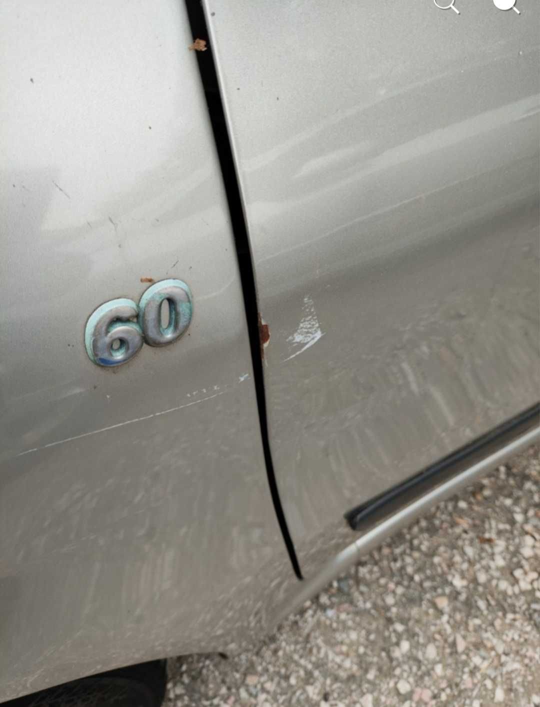 Автомобил Fiat Punto 1,2