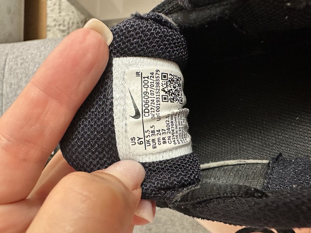 Nike Air TN 38,5номер