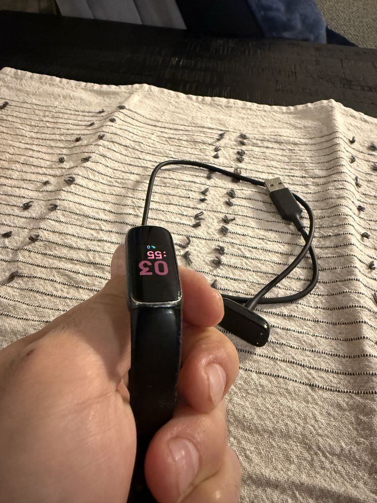 Fitbit Luxe Negru