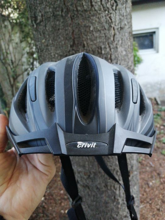 Vând cască protecție bicicleta