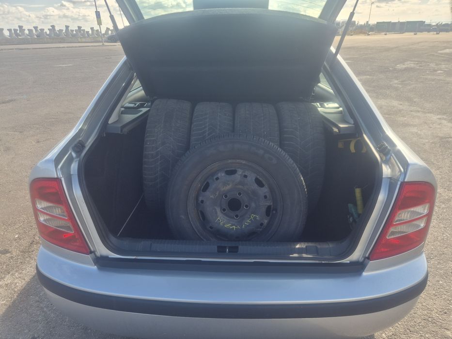 Jante de tabla Octavia 1