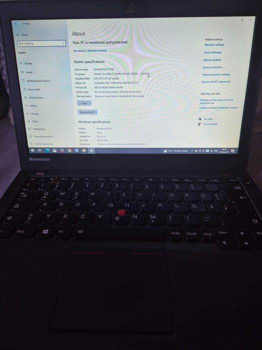 Lenovo Tinkpad X240 cu  I5-2,5gb -Generatia-a4-a cu HDD 500 gb.