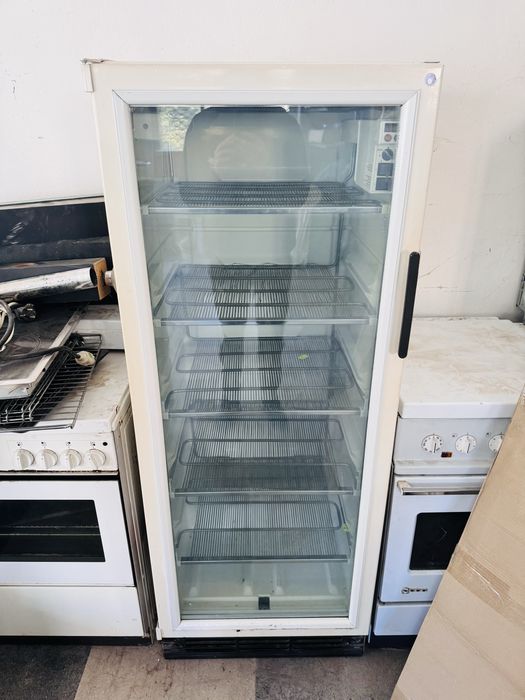 хладилна витрина минусова Electrolux