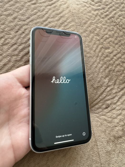 Iphone xr 64gb бял/white
