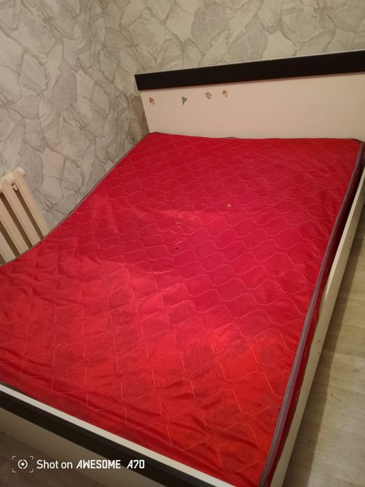 Кровать двухспальная