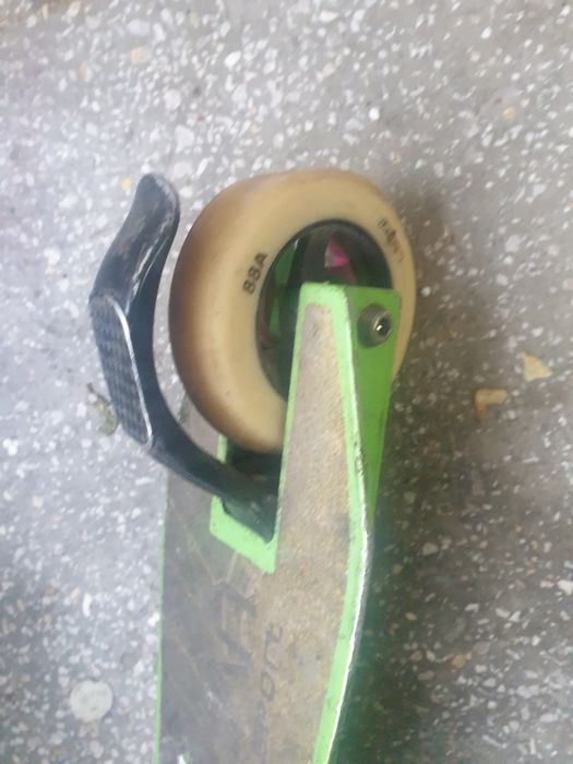 Vând trotinetă 200 sau 250 negociabil