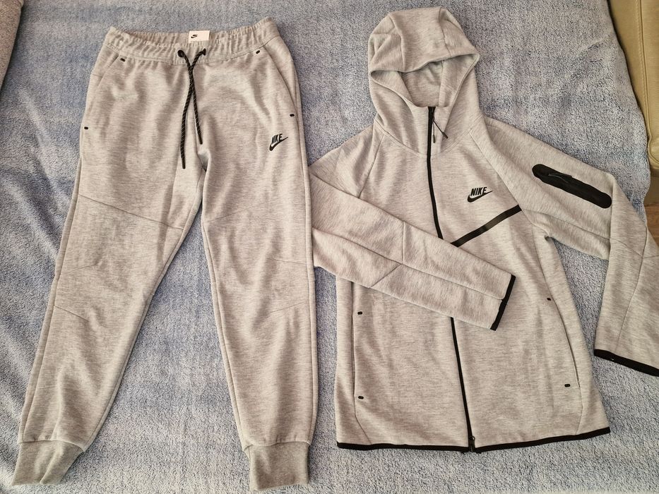 Nike tech Чисто НОВ!