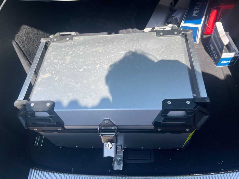 Top case, cutie bagaje motocicleta