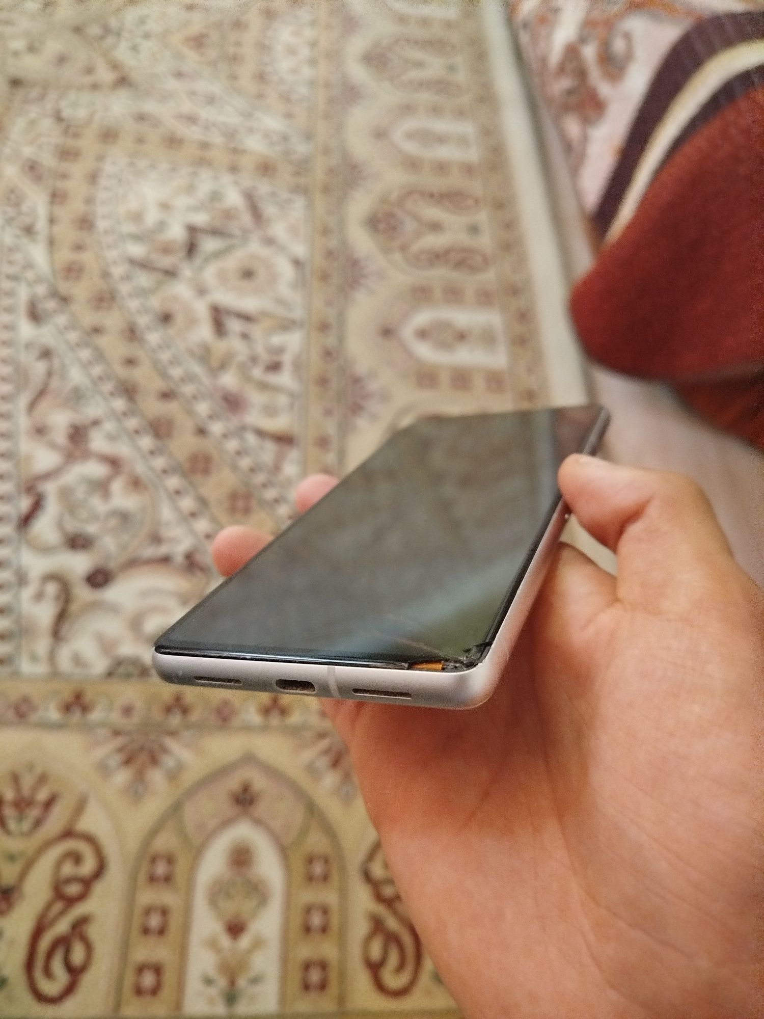Pixel 7 128/8 Redmi Note 13 256/8 обмен на 1 телефон