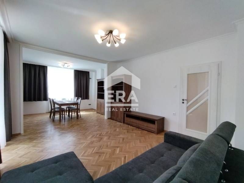 Обзаведен тристаен апартамент под наем в кв. Борово, София