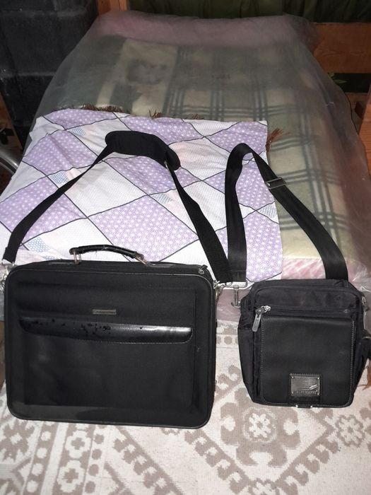 Сумка  борсетка оба за 3000 тенге.