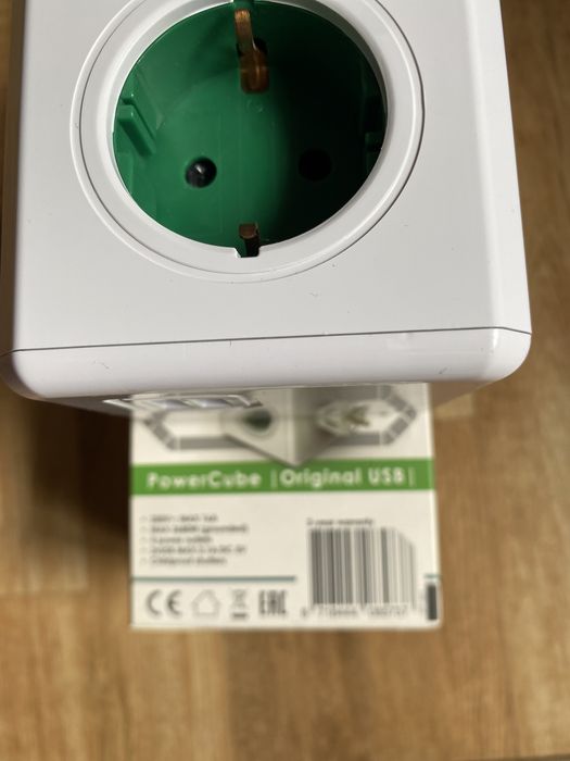 Priza HOME PowerCube Original, 4 prize, 2 x USB, alb Noi,sigilate
