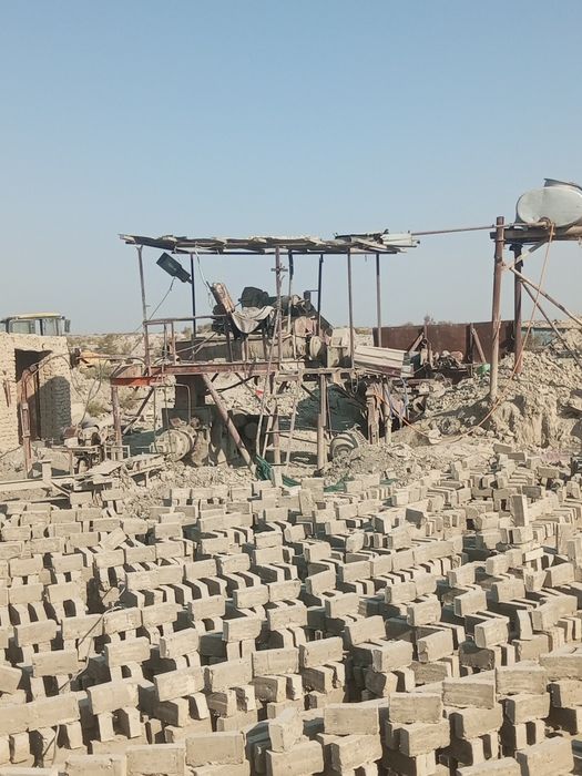 G'isht zavod 180 sotix