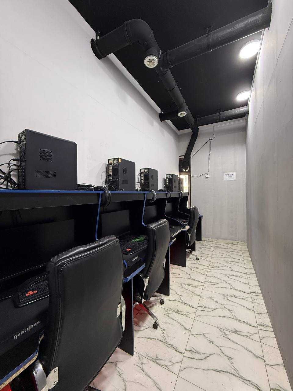 Tayyor 93m2 + 50m2 yerto’lasiga ega noturar do’kon sotiladi