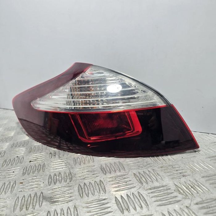 Stop aripa stanga Renault Megane 3 facelift