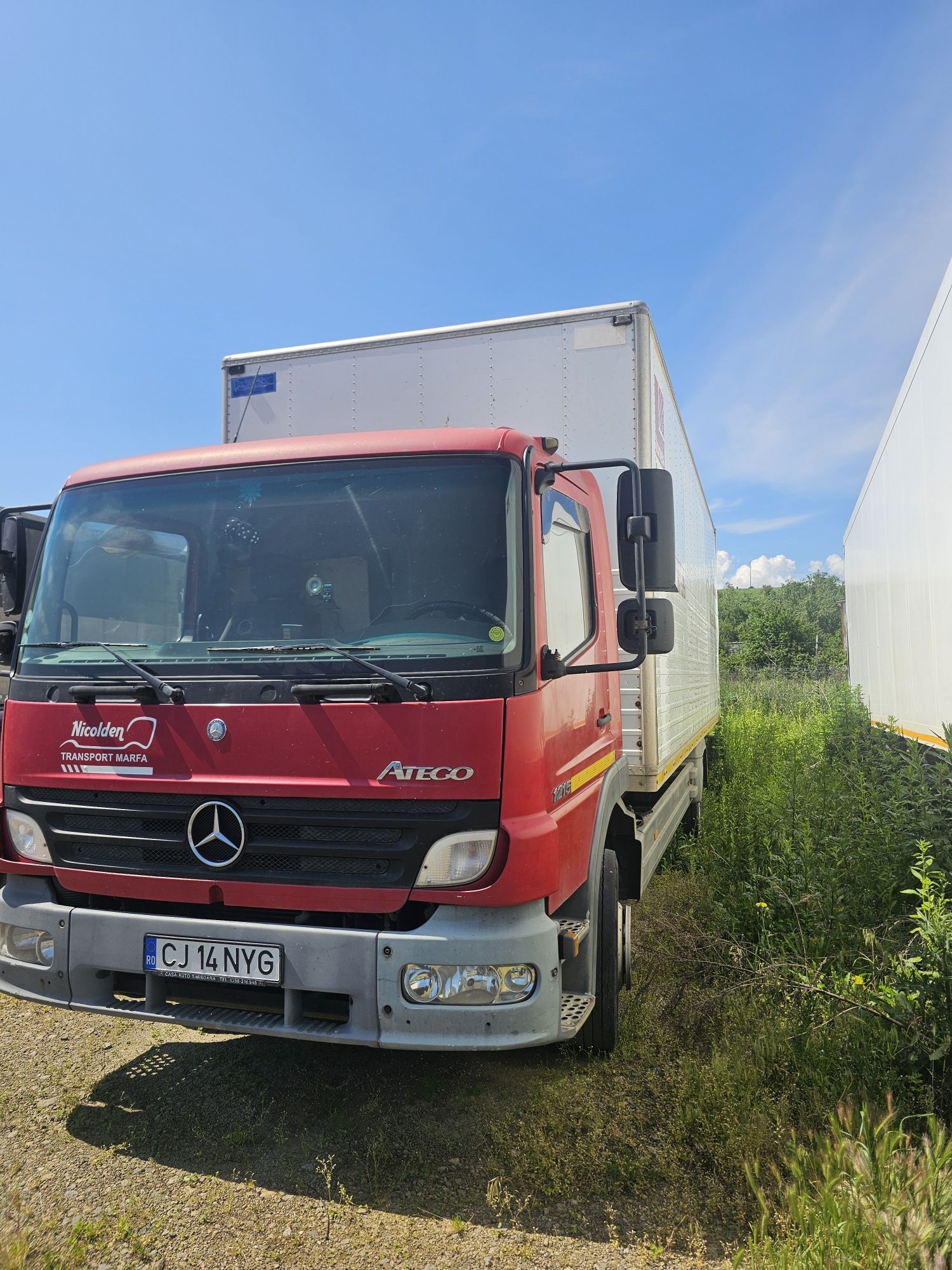 Vând Mercedes axor