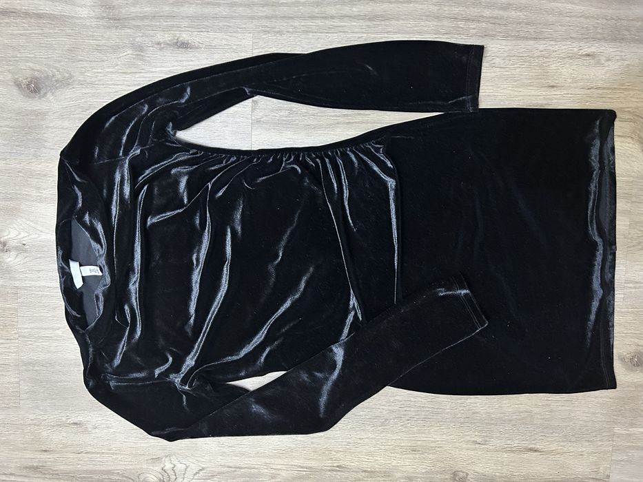 Кадифена рокля H&M