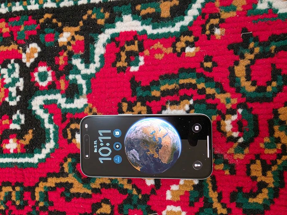 Iphone 15 İmeyka qilinmgan ideal xolatda