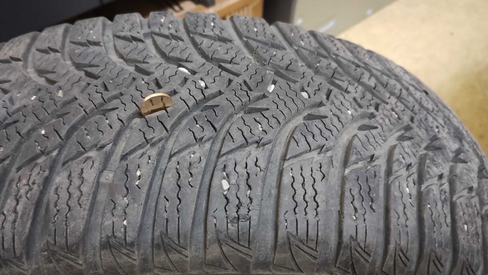 Зимна гума KUMHO WINTERCRAFT WP51 - 195/65/15 - 2015 год.