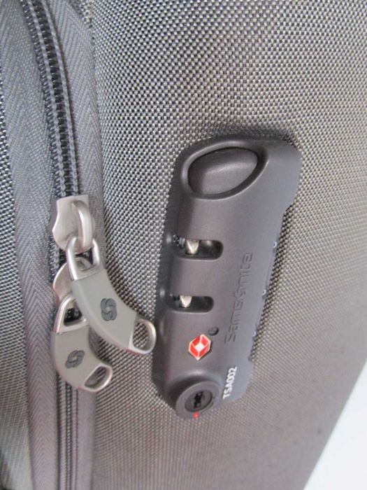 Troler  Samsonite   cabina  ,  NOU