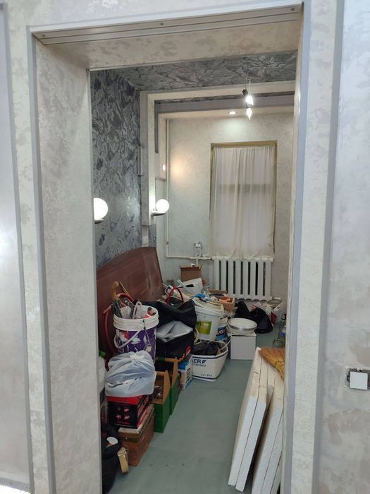 СРОЧНО!!! Продается Ибн Сино 1 Электро плита 3/3/9 Балкон 2,20×6,80