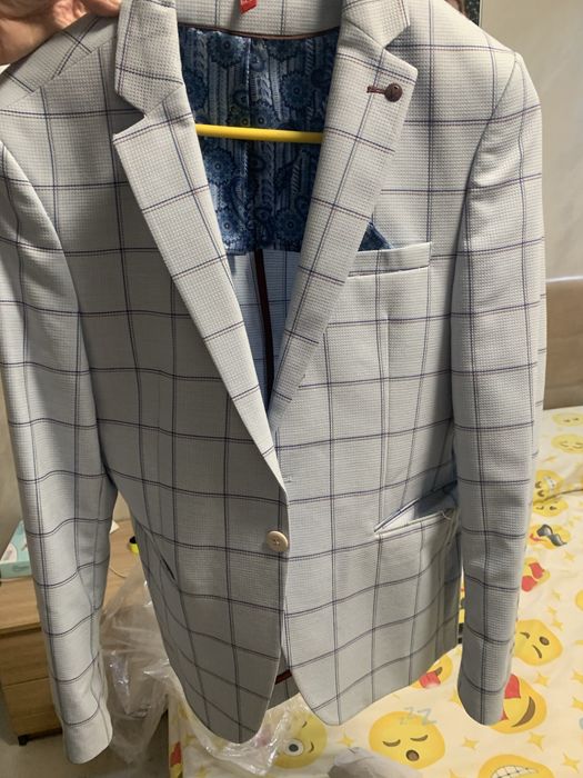 vand sacou albastru deschis