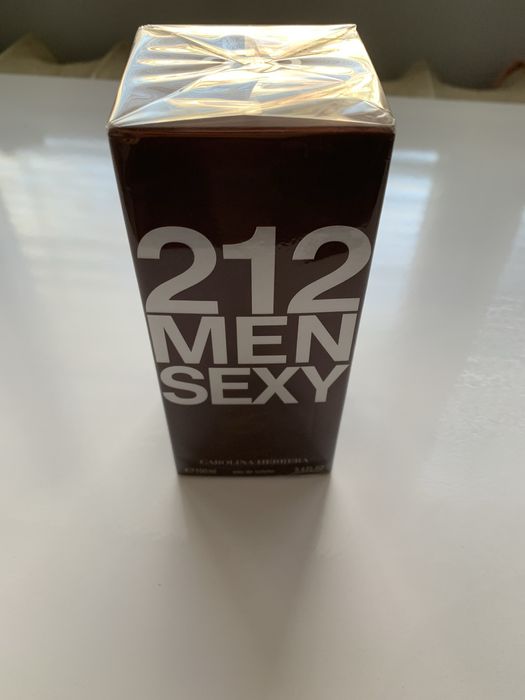212 Men sexy  Carolina Herrera-тоалетна вода