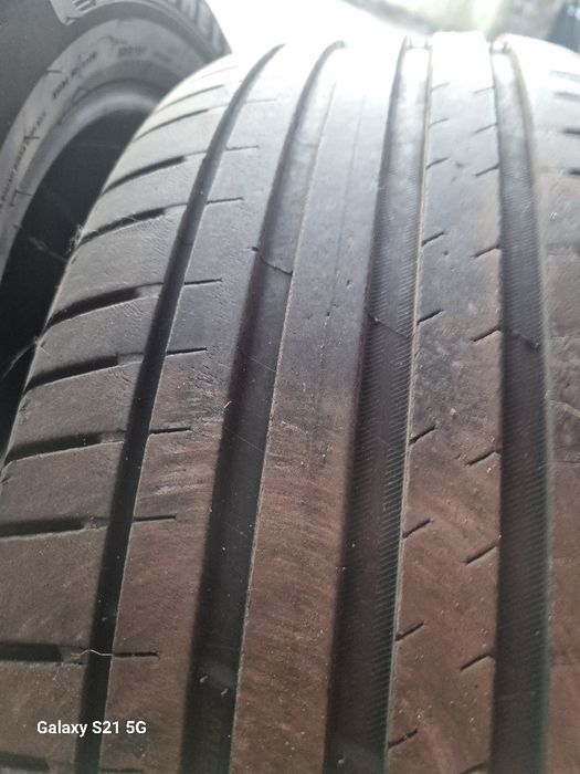 Anvelope 225 60 18   vara