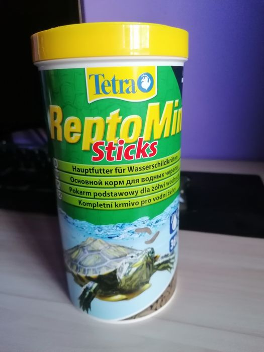 Храна за водни костенурки ReptoMin sticks 270 гр