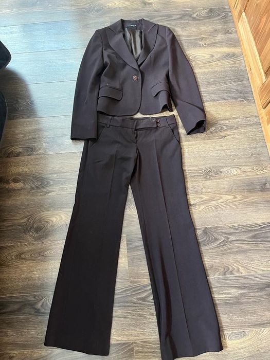 Costum sacou pantaloni noi dama maro si negru