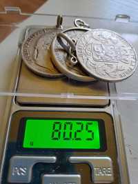 Medalione de argint cu monede