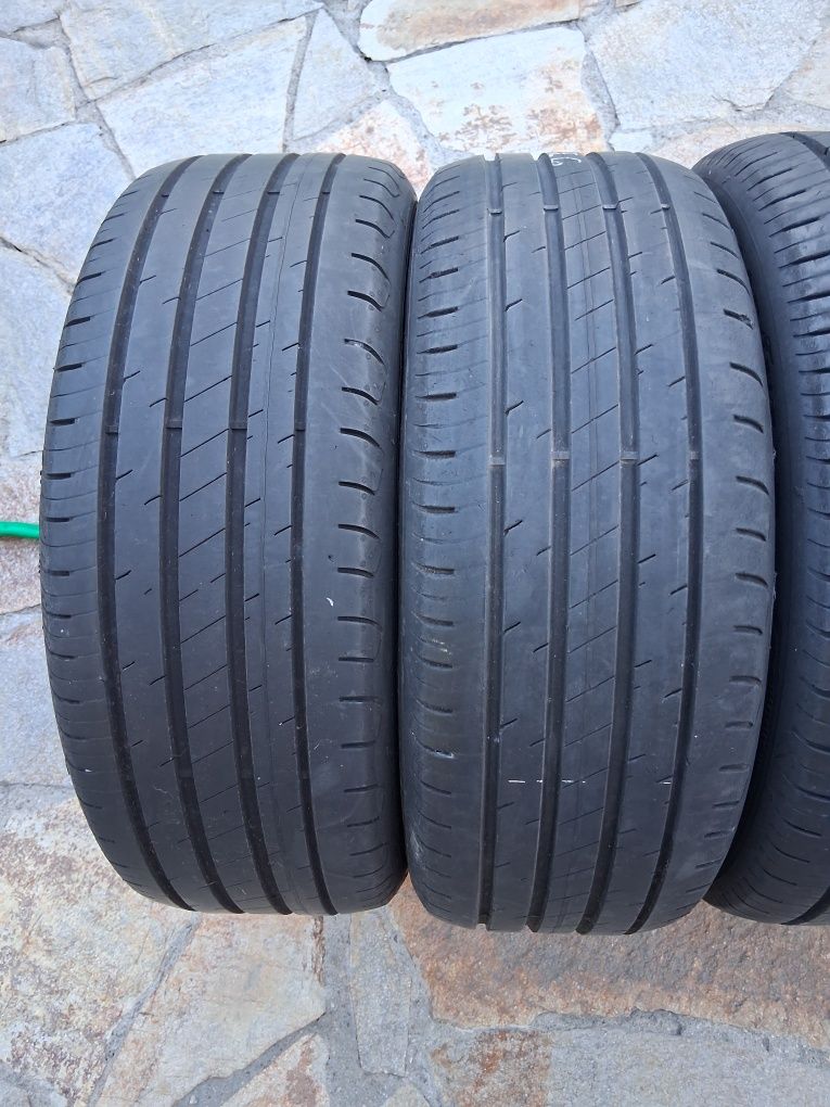 205 55 16 Goodyear 91V