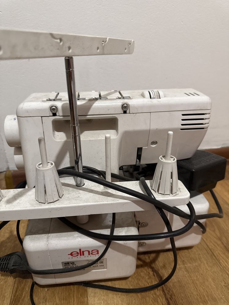 Оверлок Elna 664