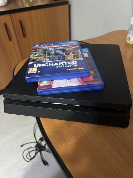 Playstation 4 de vanzare